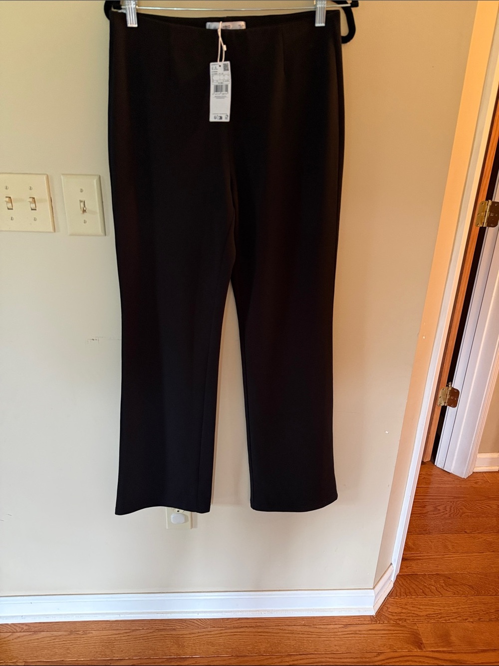 Mango Black Straight-Leg Women's Pants